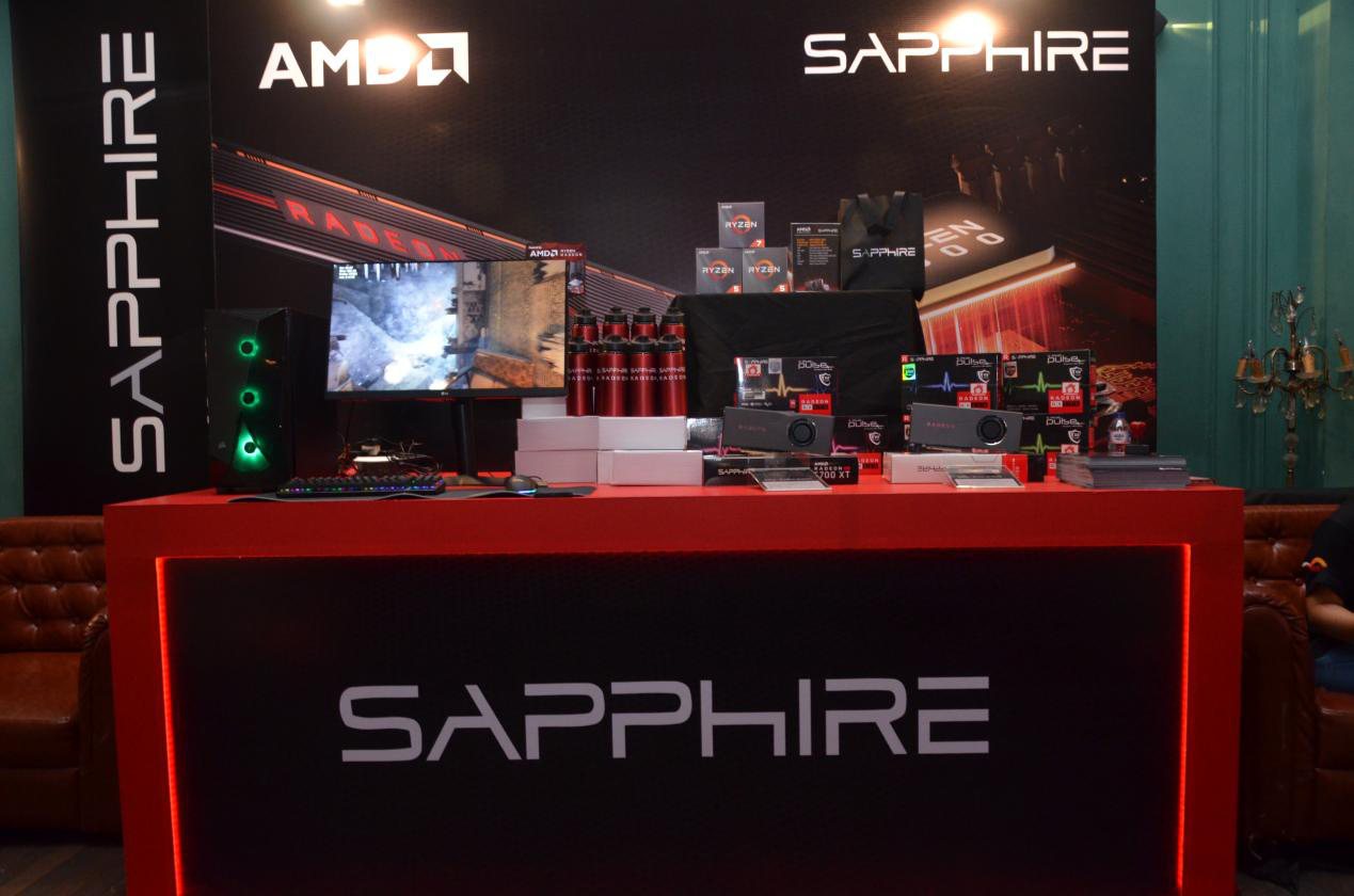 Booth Sapphire